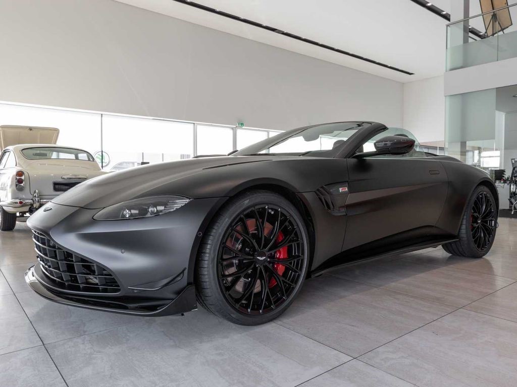  Aston Martin Vantage F1 Edition